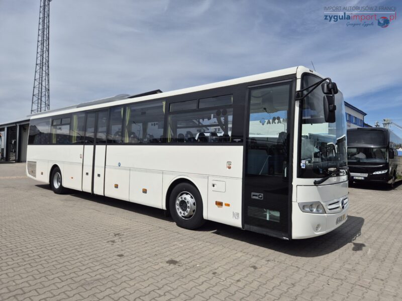 MERCEDES – BENZ INTOURO M / SPROWADZONY / EURO 6 / KLIMATYZACJA