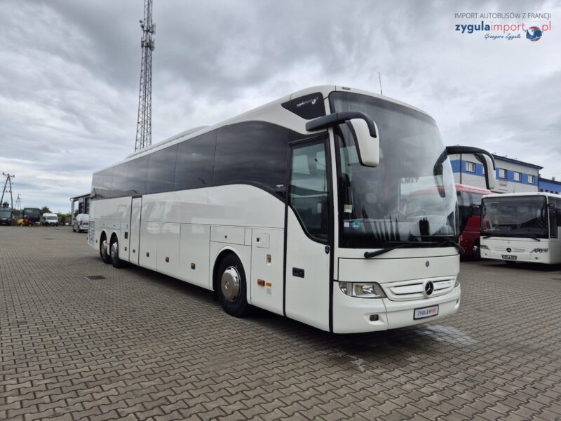 MERCEDES – BENZ TOURISMO RHD 17 / SPROWADZONY / PIERWSZA REJSTRACJA 2018 / EURO 6 / 65 MIEJSC