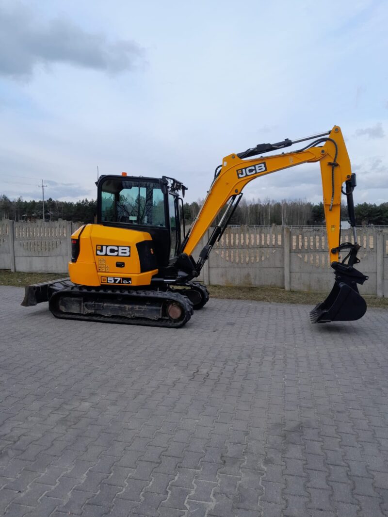 JCB – 57 C – 1